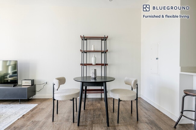 Photo - 240 Sidney St Unit SI FL3-ID1203