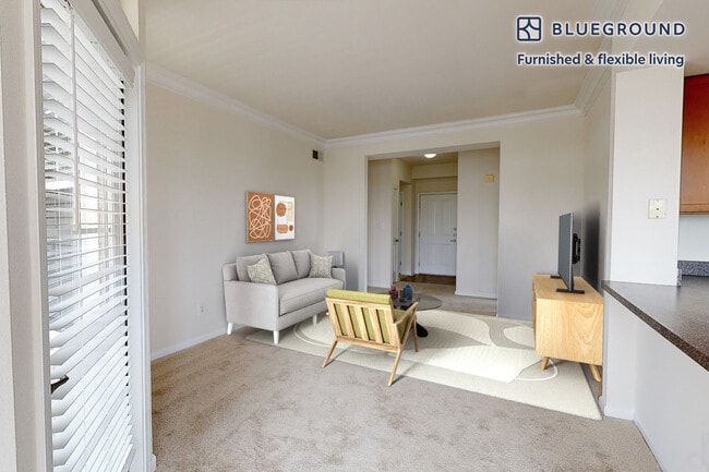 Photo - 1299 Corporate Dr