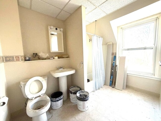 Photo - 214 Bradstreet Ave Unit 2