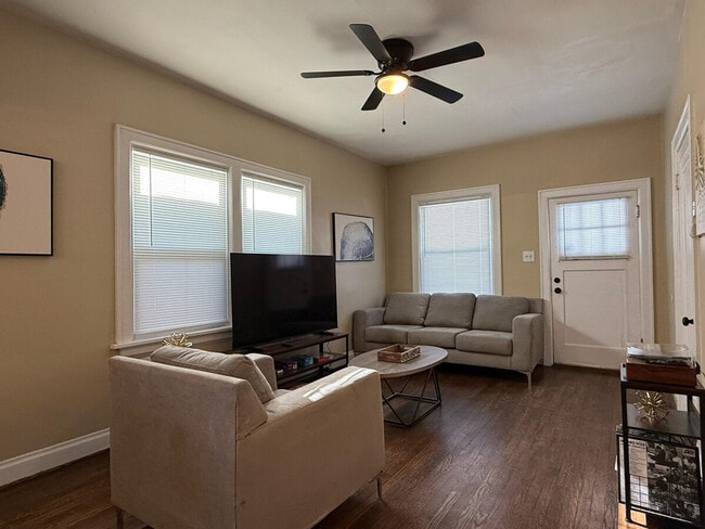 Photo - 2207 McCausland Ave Unit SI ID1472904P