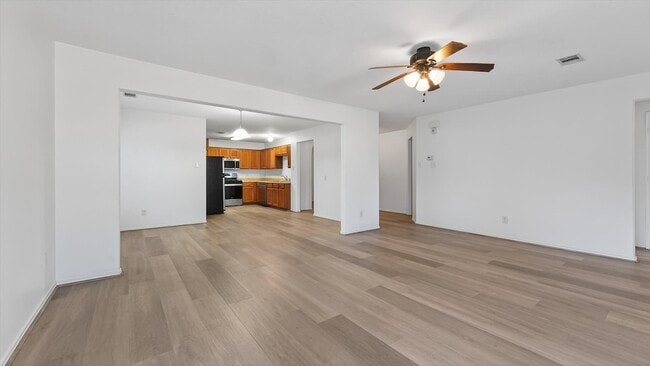 Photo - 9747 Gulfstream