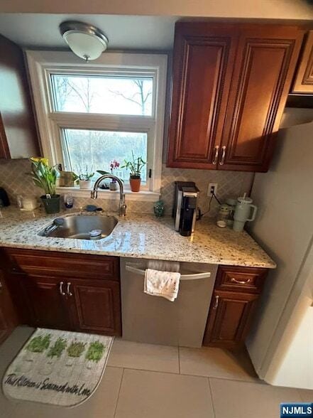 Photo - 106 Rochelle Pkwy