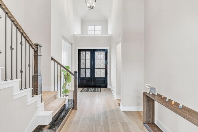 Photo - 213 Palatino Bnd