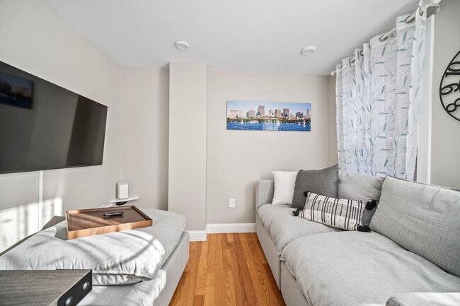 Building Photo - 169 Endicott St Unit SI ID1364227P