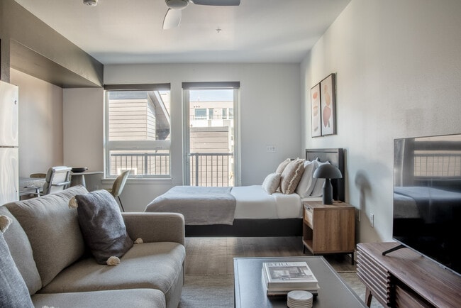 Photo - 1530 Belmont Ave Unit FL6-ID3648A