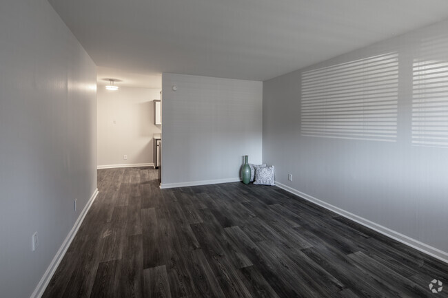 1BR, 1BA - 650SF - Living Room - The Vale Apartments