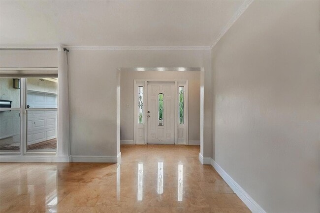 Photo - 2808 NE 22nd St