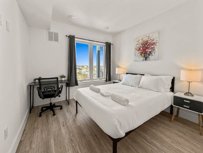 Photo - 2400 E Huntingdon St Unit ID1075549P