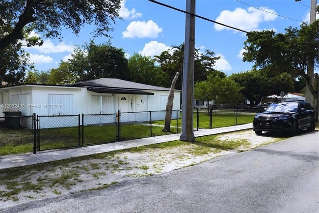 Photo - 14215 NE 9th Ave