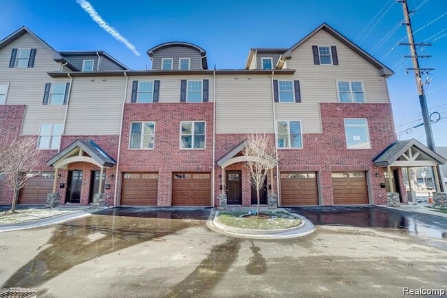 Photo - 3426 Primary St