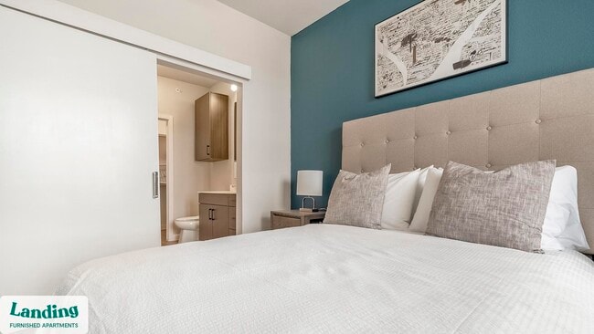 Photo - 14015 Univ Pass Unit 3329.1412405