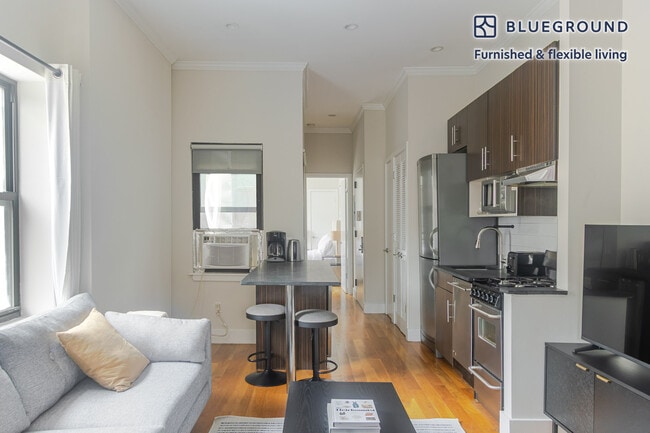 Photo - 515 W 47th St Unit FL5-ID1878