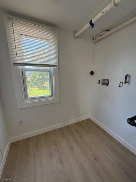 Photo - 94 Broughton Ave Unit 2A