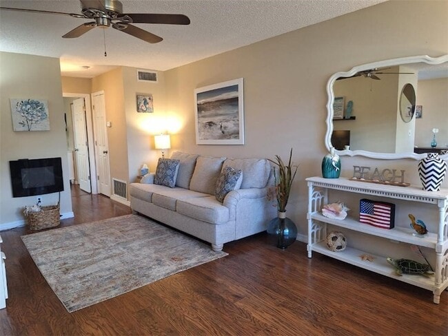 Photo - 50 Woodland Dr Unit 203