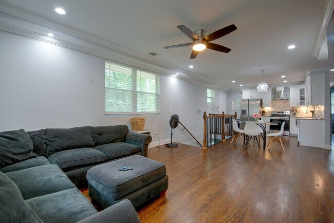 Photo - 1055 Peeples St SW Unit SI ID1626446P