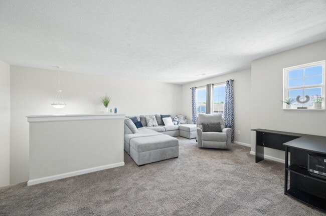 Photo - 4007 Woodview Dr Unit ID1397951P