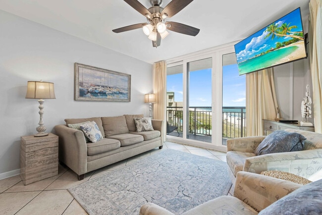 Building Photo - 833 Santa Rosa Blvd Unit SI ID1502063P