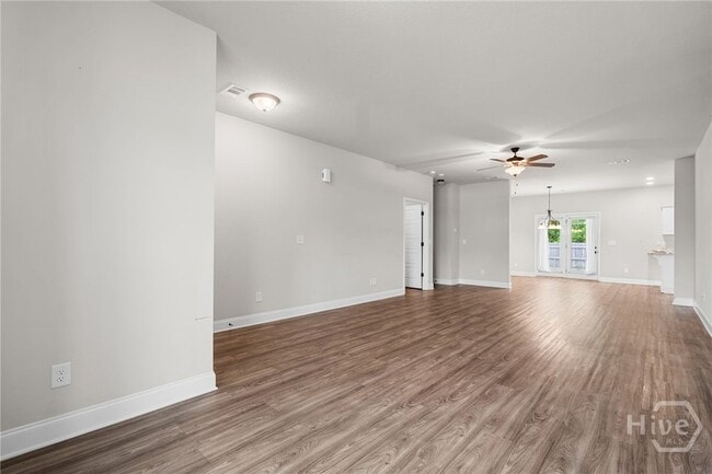 Photo - 211 Crosswinds Dr