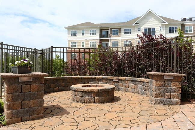 BBQ Area - Orchard Meadows Apartment Homes