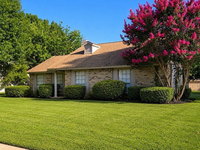 Building Photo - 1508 Finley Dr
