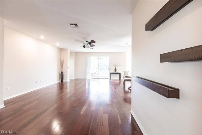 Photo - 9282 Palm Island Cir