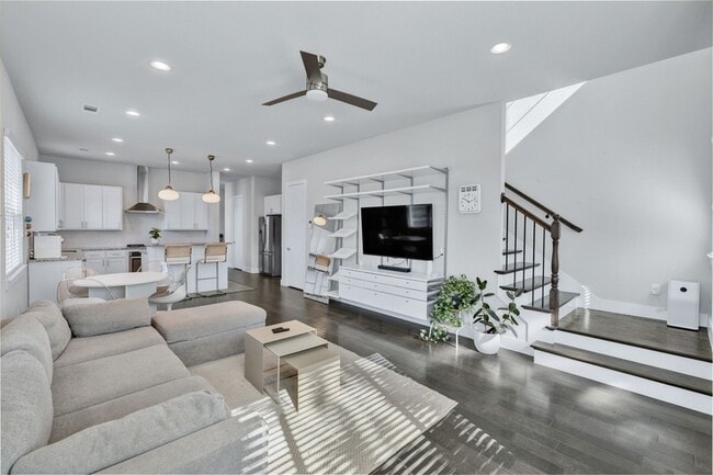 Photo - 228 Wimberly St