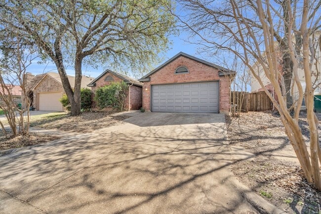 Photo - 408 Wolfe St