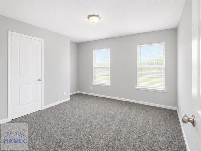 Photo - 151 Whippoorwill Wy NE
