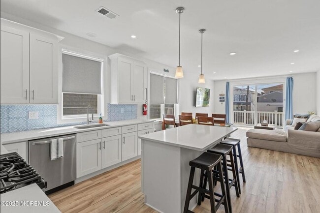 Photo - 62 Franklin Ave