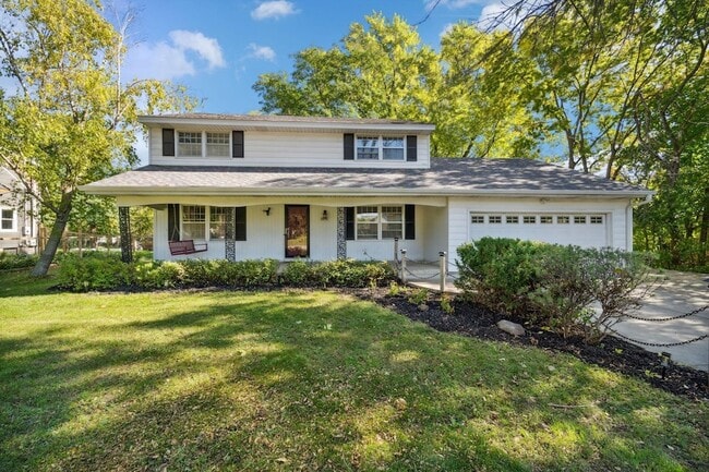 Building Photo - 10527 Morgan Ave S