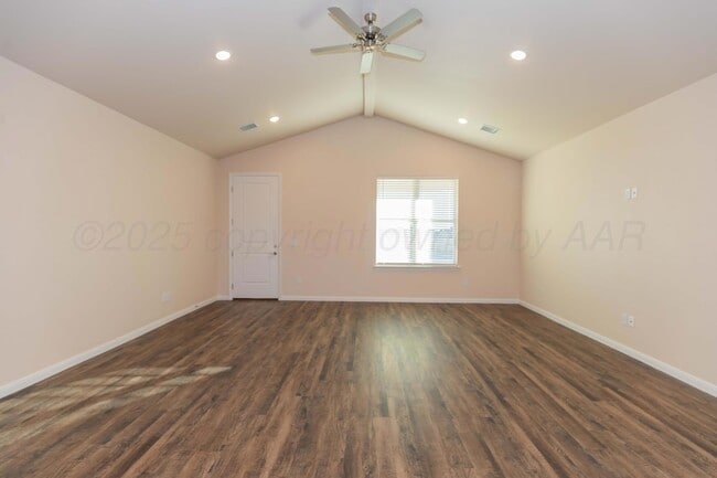 Photo - 7605 Beck Dr