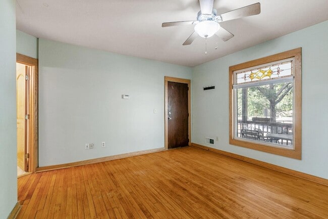 Photo - 1815 Clinton Ave
