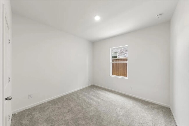 Photo - 1834 Sandlin Dr