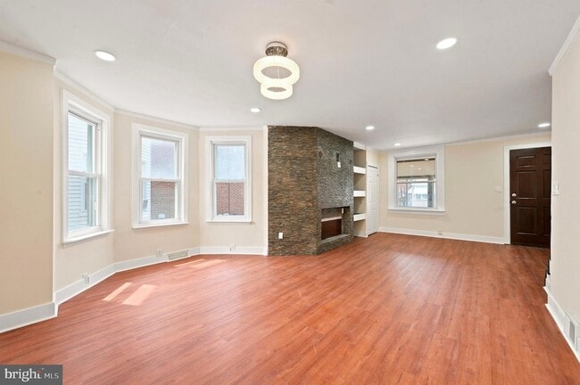 Photo - 105 Jackson Ave