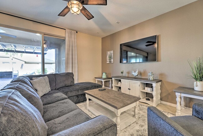 Building Photo - 20298 E Arrowhead Trail Unit SI ID1545739P