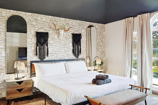 Photo - 708 Azalea Dr Unit ID1310919P