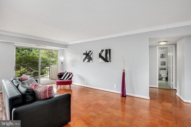 Photo - 9039 Sligo Creek Pkwy Unit 205