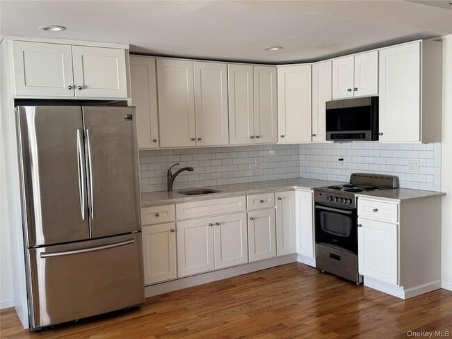 Photo - 505 S Main St