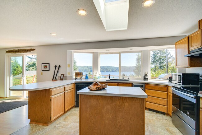 Photo - 131 N Mardell Ave Unit SI ID1546384P