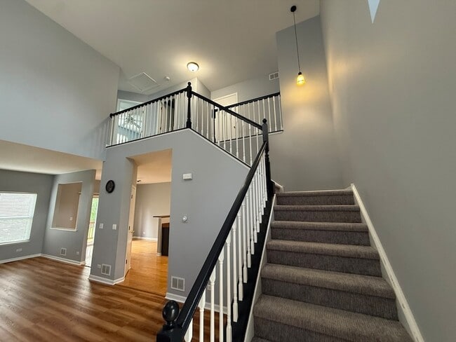 Photo - 2250 Stoughton Dr