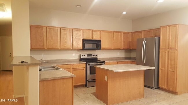 Photo - 12522 W Campina Dr