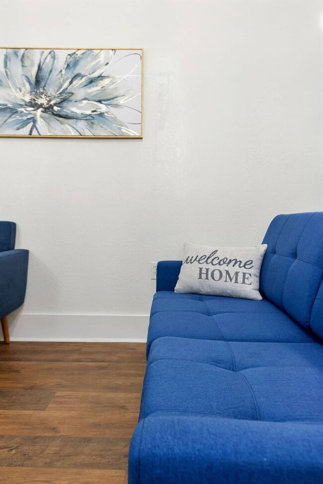 Photo - 713 E Palmetto St Unit ID1234469P