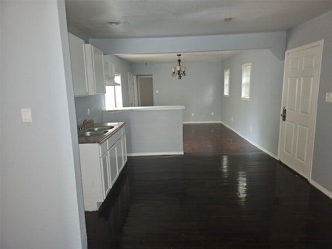 Photo - 4228 Lorin Ave