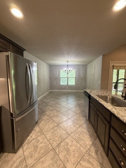 Photo - 5 Knighton Dr