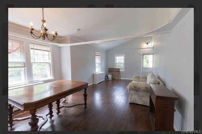 Photo - 1105 Bellmore Rd