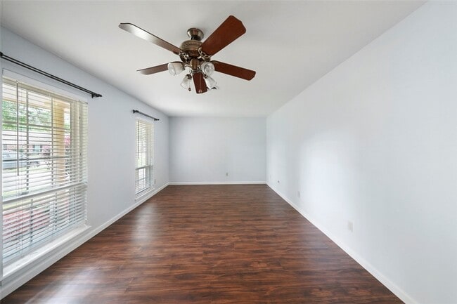 Photo - 10502 Timberwood Dr