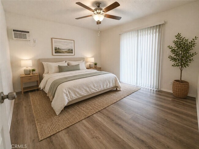 Photo - 685 E Vista Chino Unit 9