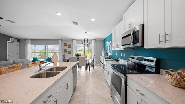 Photo - 3530 NE 21st Ave