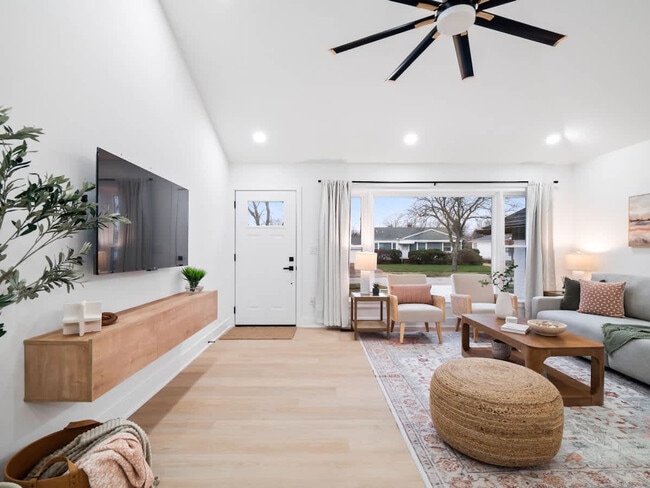 Photo - 4155 Ascot Ln Unit SI ID1496090P