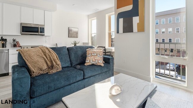 Building Photo - 2005 11th St NW Unit 302